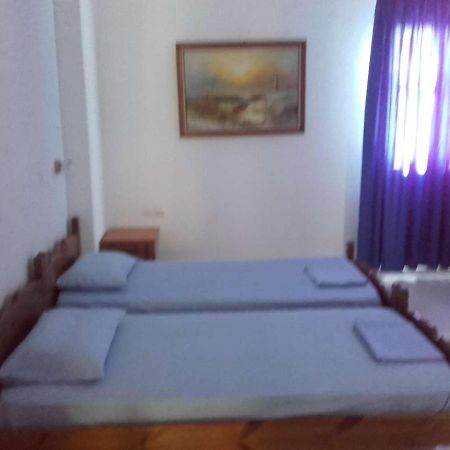 Nikos Apartments Lefkos  Extérieur photo