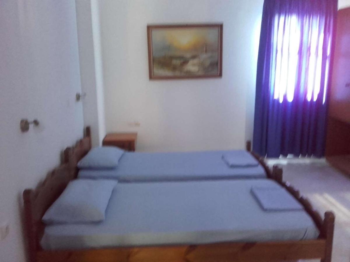 Nikos Apartments Lefkos  Extérieur photo